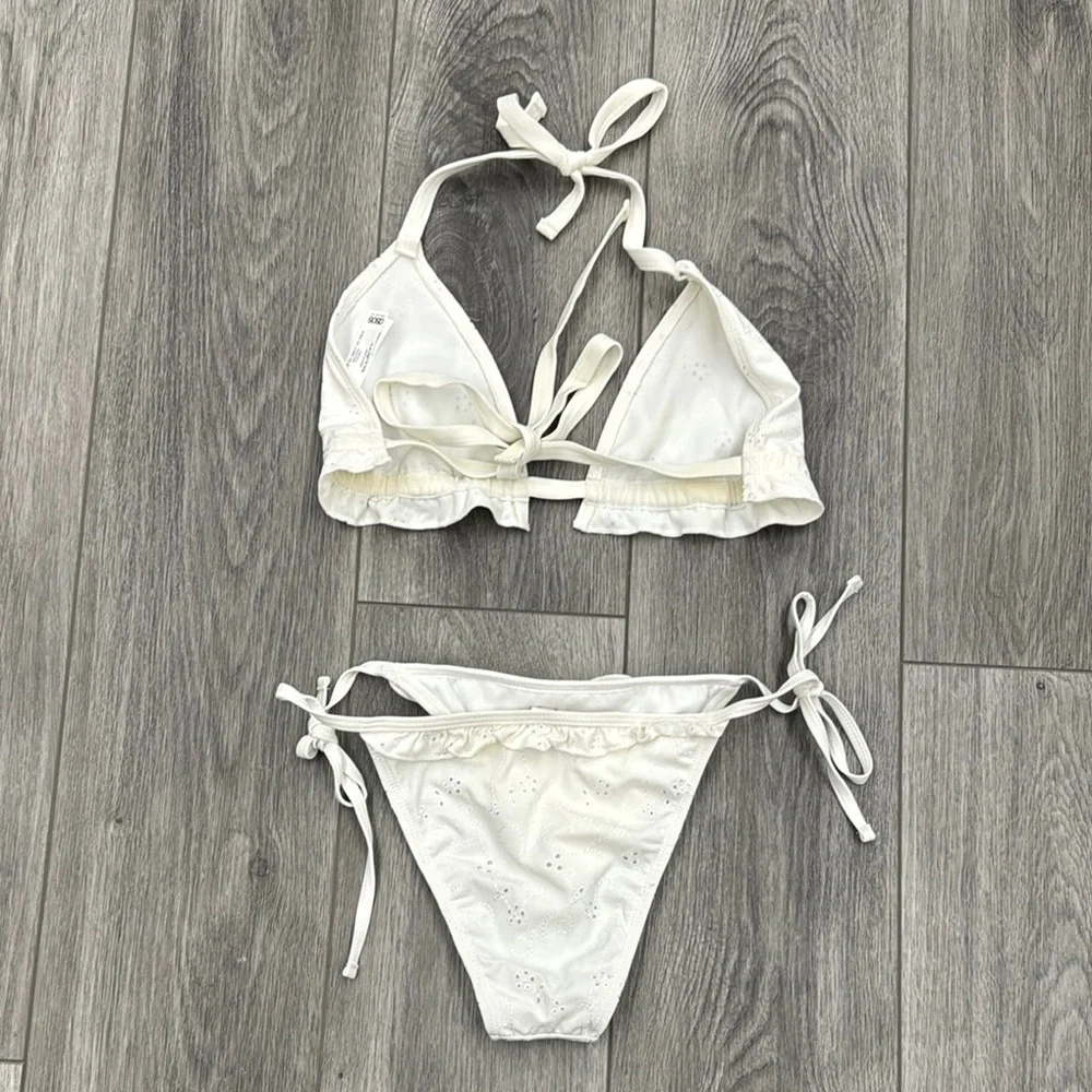 NEW ASOS White Eyelet Bikini Set - Picture 4 of 5